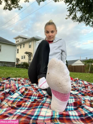 morganrose.free [ morganrose-free ] - Have you already imagined how your cock caresses and spanks my wet