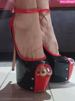 bootydea - welcome and hope you enjoy the posts