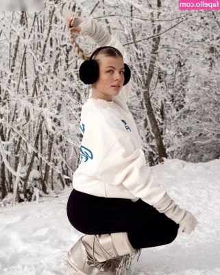 Vallixpauline - Merry Christmas