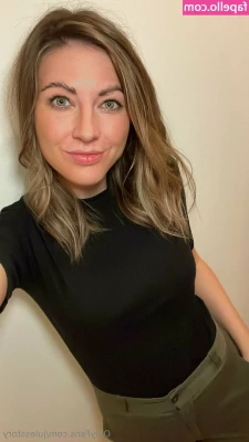 julesstory - Would you join me on my bed?😈 I'll be waiting for you baby