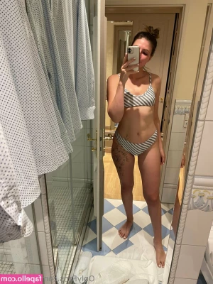 julesstory - Me smiling at your DMs   love you all  and can t wait to connect more