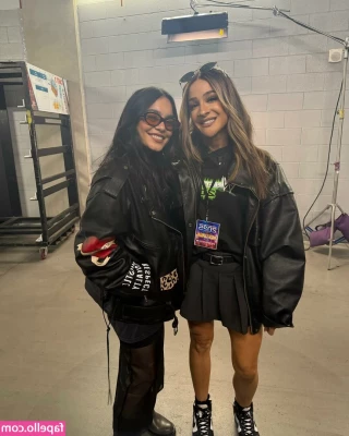 Dakota Kai [ dakota-kai ] - I feel like these are a nice fit!