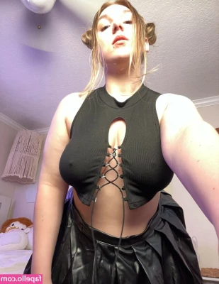 Spacebunnybaby - Feeling naughty tonight