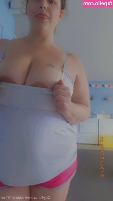 thisbitch101free - Do you want these giant milkers in your face?