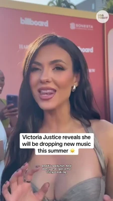Victoria Justice [ victoria-justice-1 ] - Did you watch the awards last night?