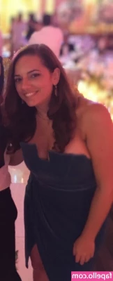 Sona Movsesian [ sona-movsesian ] - My curves are my weapon, and I know how to use them to my