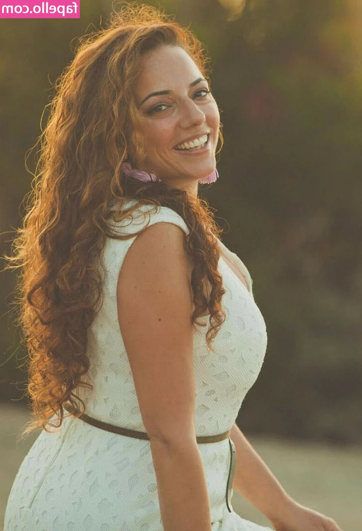 Sona Movsesian [ sona-movsesian ] - I know we haven’t talked about sun protection too much but this top