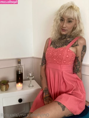 rachelgreyx - New g g video is here  Watch me and  aliceoncam oil each other up and
