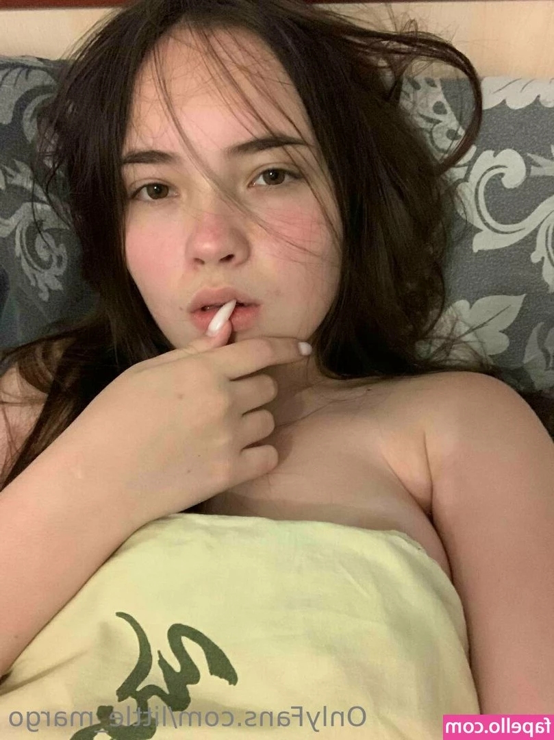 little_margo [ little-margo ] - I like taking pictures  don t you