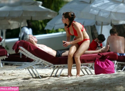 Kirsty Gallacher [ kirsty-gallacher ] - Cum unload all over my big Goth Milfshakes     TIPS APPRECIATED