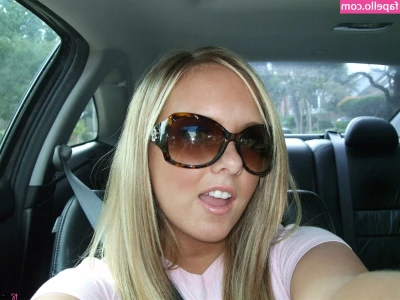 Brittany's Bod [ brittany-s-bod ] - Just rubbing my pussy for you