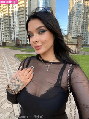 alisarosman - nipples  nippleclamps  kink  slut  bdsm  nippleplay