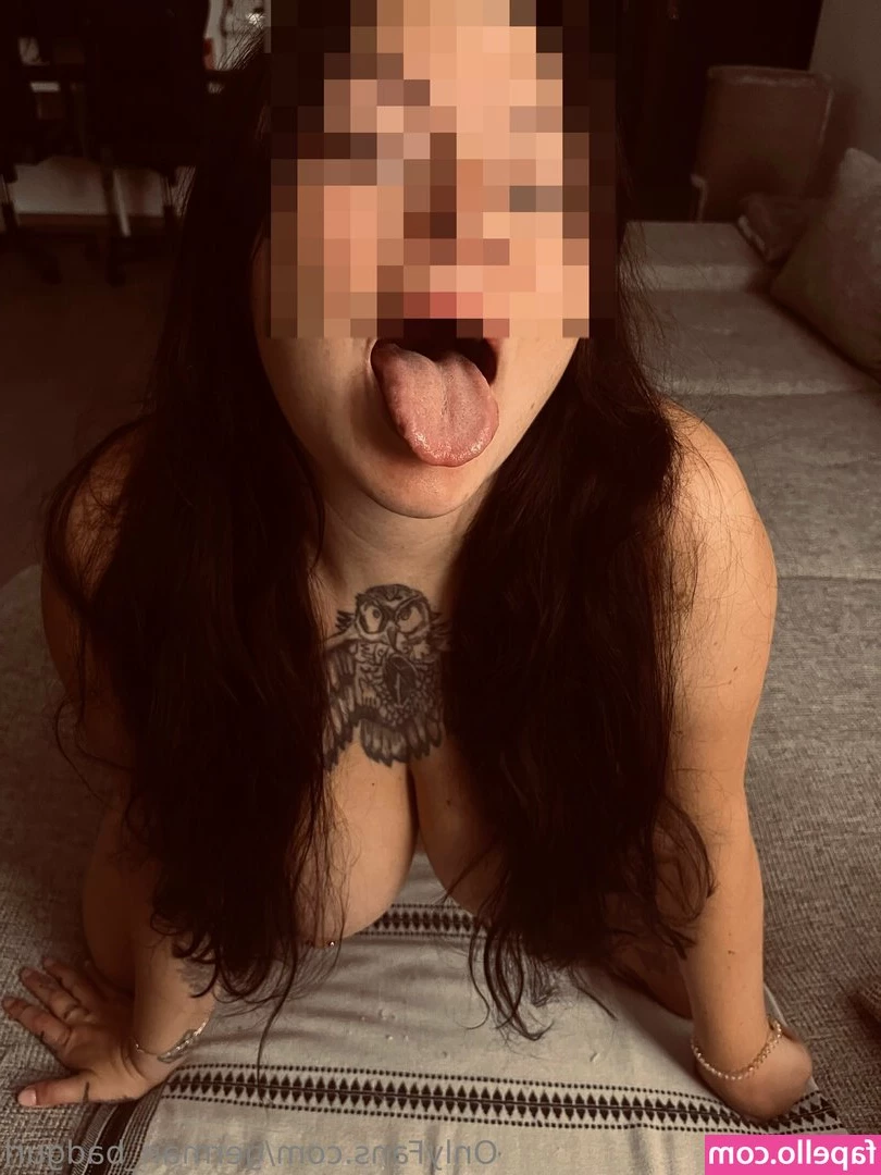 german_badgurl [ german-badgurl ] - I decided to send you this photo so that you can imagine how you fuck