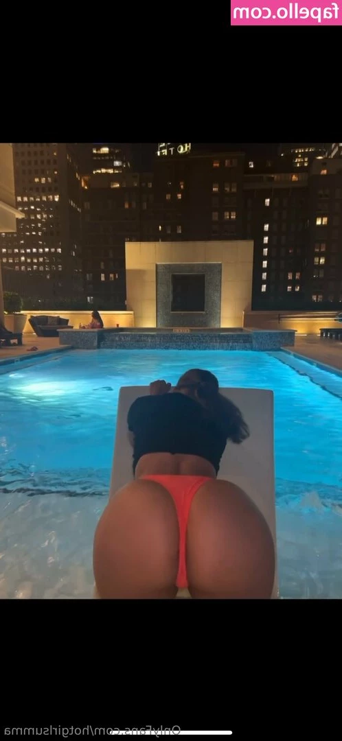 hotgirlsumma - ➡️ swipe to see me undress for you