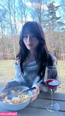 Malina Weissman [ malina-weissman ] - Venha sentir o meu gosto aposto que nunca mais vai esquecer