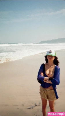 Malina Weissman [ malina-weissman ] - Save a horse  ride a cowboy      aliceoncam