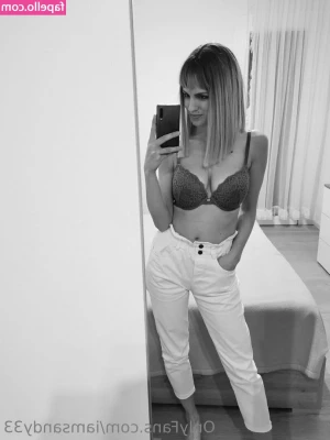 eroticasandy - I wonder if there is a wolf I can play with. Wolf are you there? You