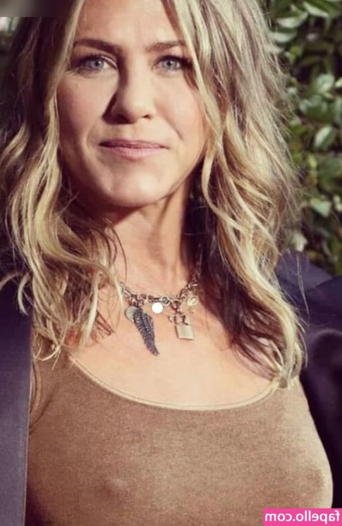 Jennifer Aniston [ jennifer-aniston ] - Would you play with them
