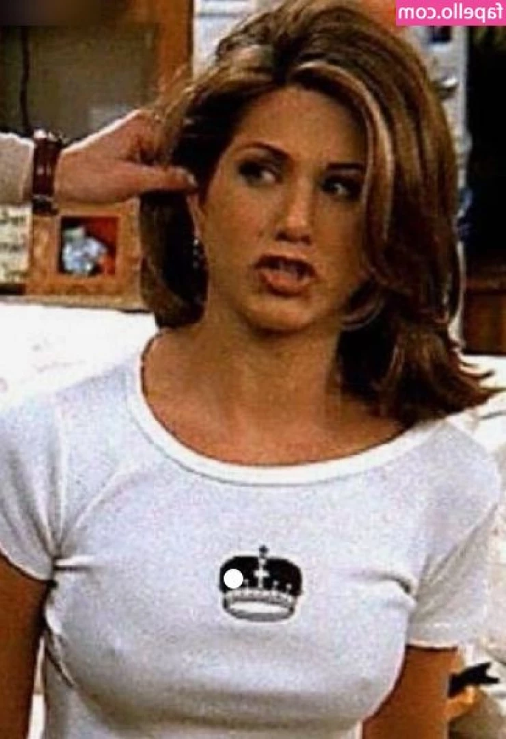 Jennifer Aniston [ jennifer-aniston ] - Smelly socks and pantyhose