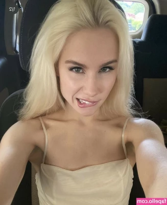 Colette Cherry [ colette-cherry ] - Happy ASS Wednesday