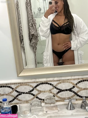 Naomi Berlin [ naomi-berlin ] - Happy St Patty Day