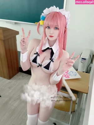 Miyana咪呀 [ miyana ] - Droppping new scene not on ppv tomorrow in celebration of some sexy