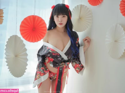dami_amond [ dami-amond ] - Which picture do you prefer  Edited or unedited