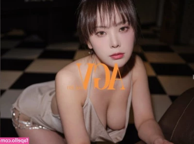 dami_amond [ dami-amond ] - you like
