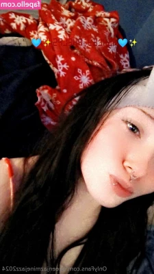 queenjazminejazz2024 - my ass gets juicier everyday…. would you let me throw it back on
