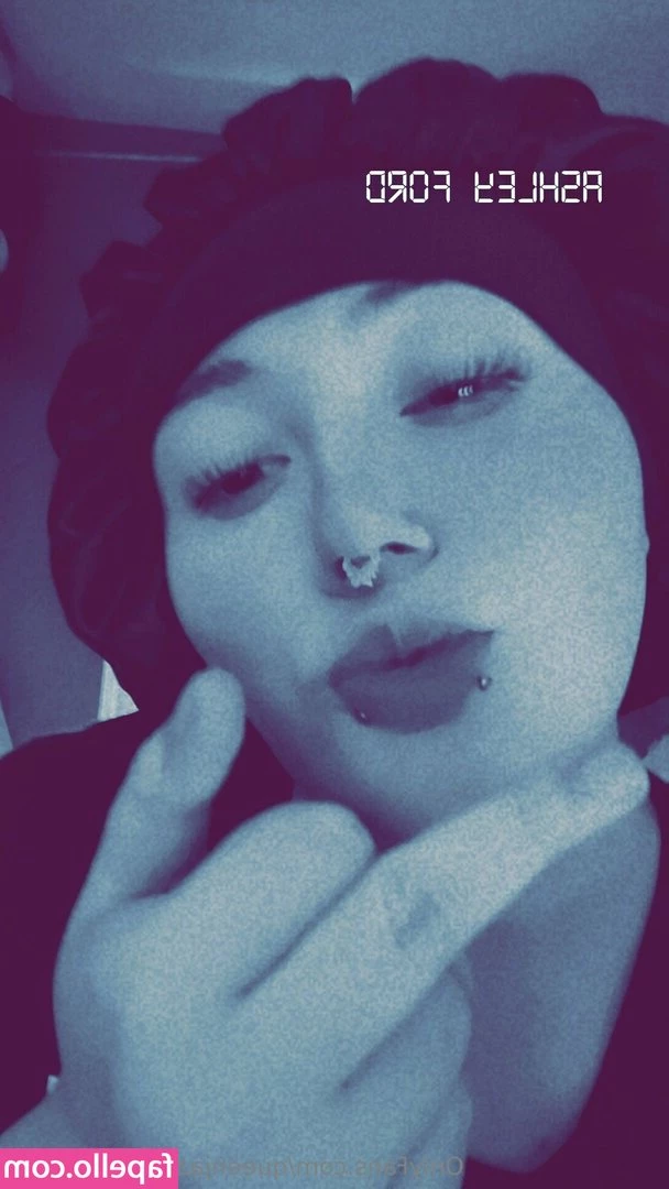 queenjazminejazz2024 - Come watch TV with me
