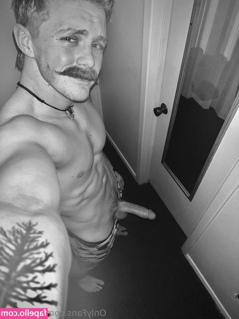 chefcyrus - If you want to see more hot and uncensored pics videos subscribe