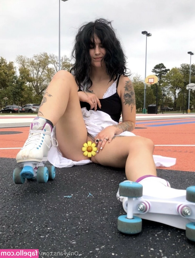 jadecarterfree - Hey guys  sorry I ve been away the last few weeks I ve been unwell 