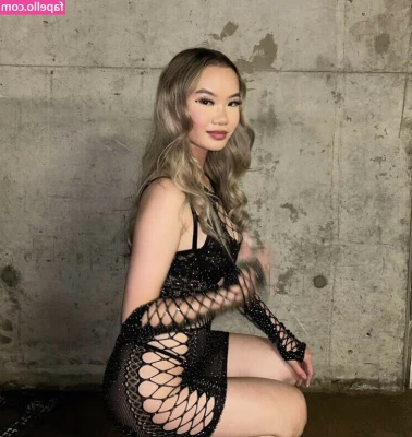 luvvconnie - New gif  uploading full video in a few