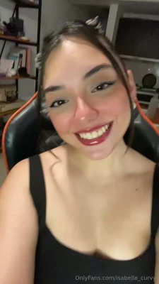 isabella_curvy [ isabella-curvy ] - Hi ~ 😉💖