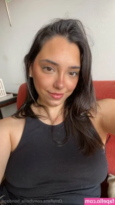 isabella_curvy [ isabella-curvy ] - You’re lucky to have such a tasty mistress 👅💦
