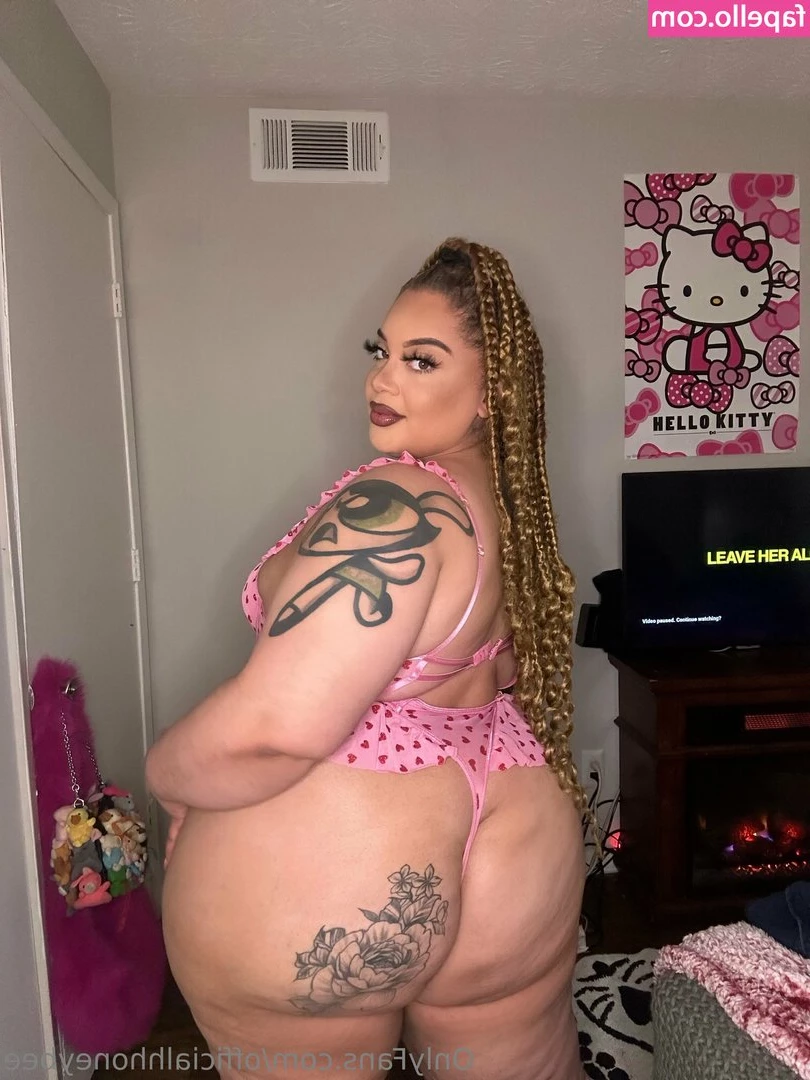 officialhhoneybee [ officialhhoneybee-1 ] - https onlyfans com 1420815404 lucyrainevip