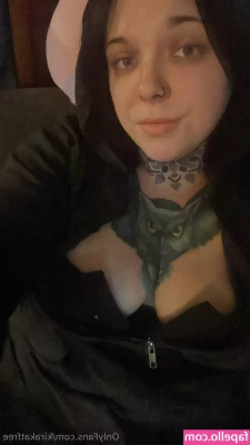 kirakatfree - What if I take that robe off