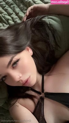 nsfwnikki - What do you think about my new hair style?