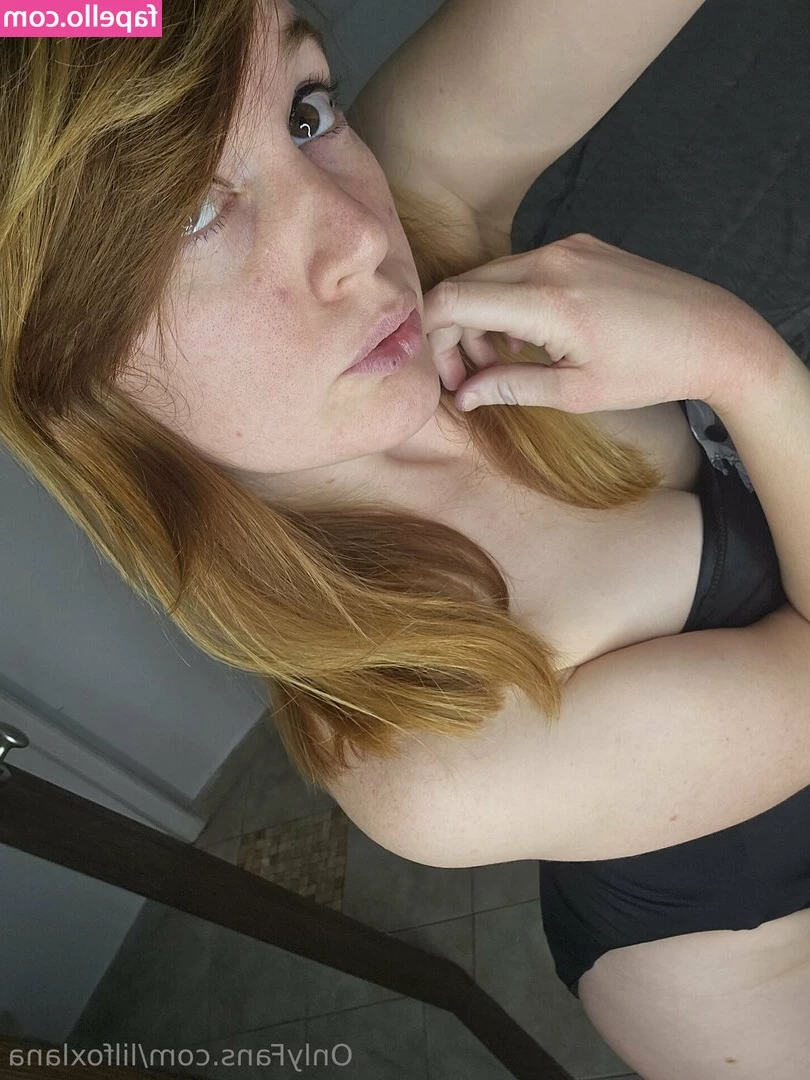 lilfoxlana - Wanna pop it open for you 💦