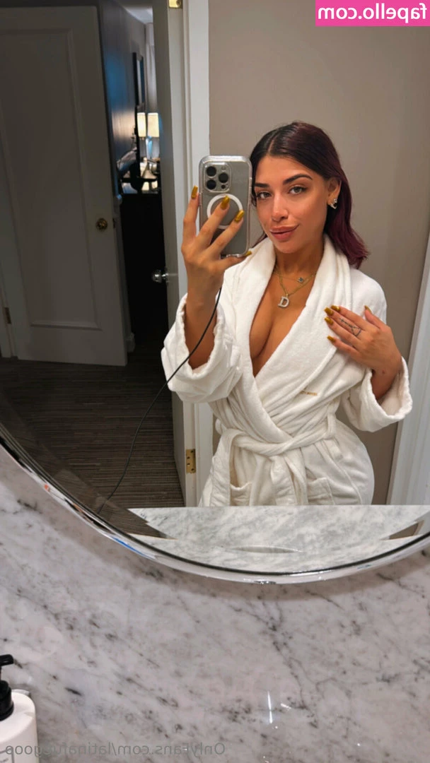 latinafuegooo - Can you see my nipples through this? 😉😉