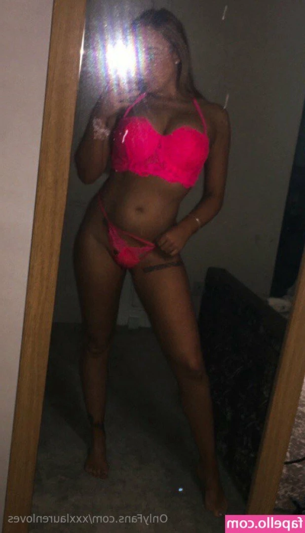 xxxlaurenloves - Some booty to start the day off right