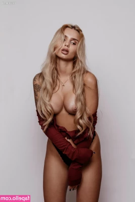 KinkySophiee - Trippppyyyyyyy