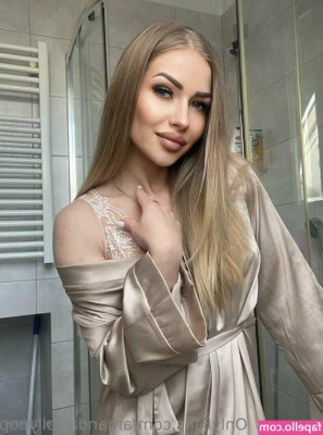 lucia.morris [ lucia-morris ] - Is that cock on demon timing yet  I m ready to do something naughty
