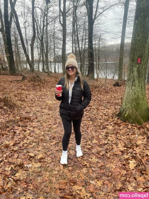 tjtheking - always down for some comfy clothes and a movie