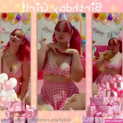kitty_moss22free [ kitty-moss22free ] - Take me on a date, please!!🥺🥰