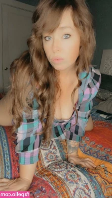 ivymiaexplicit - I directed  recorded  edited and starred in my own video this morning