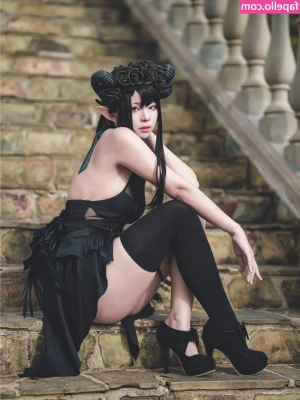 ritheania.c [ ritheania-c ] - cheek your dms for a treat