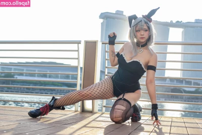 ritheania.c [ ritheania-c ] - Find out what happens next in this belly dance STRIPTEASE in your