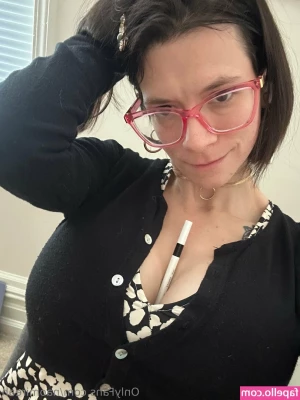 naomireah - Come fuck me, I mean uhhh… Help me bathe!💕🥰✨