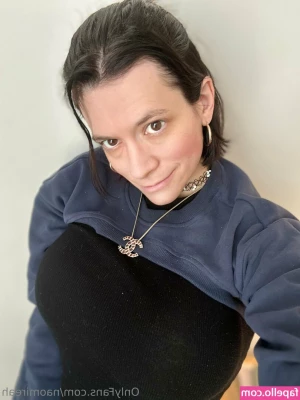 naomireah - Do you want to be one of my VIPs? DM me for the details and discount!